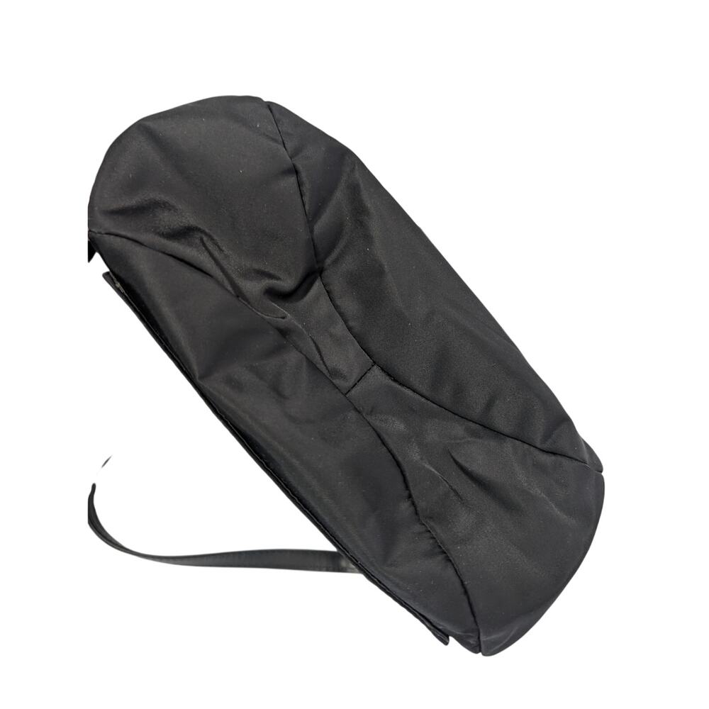 MARC JACOBS! LUXE BLACK SATEEN, GOLD HARDWARE, ZIPPER TOP CROSSBODY, PURSE, BAG! - Picture 12 of 14